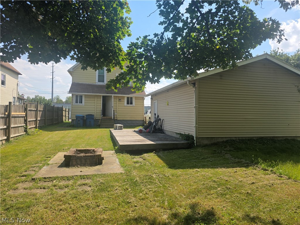 123 E 35th Street South Lorain OH 44055