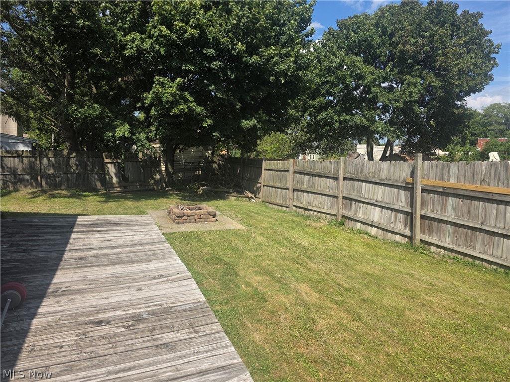 123 E 35th Street South Lorain OH 44055