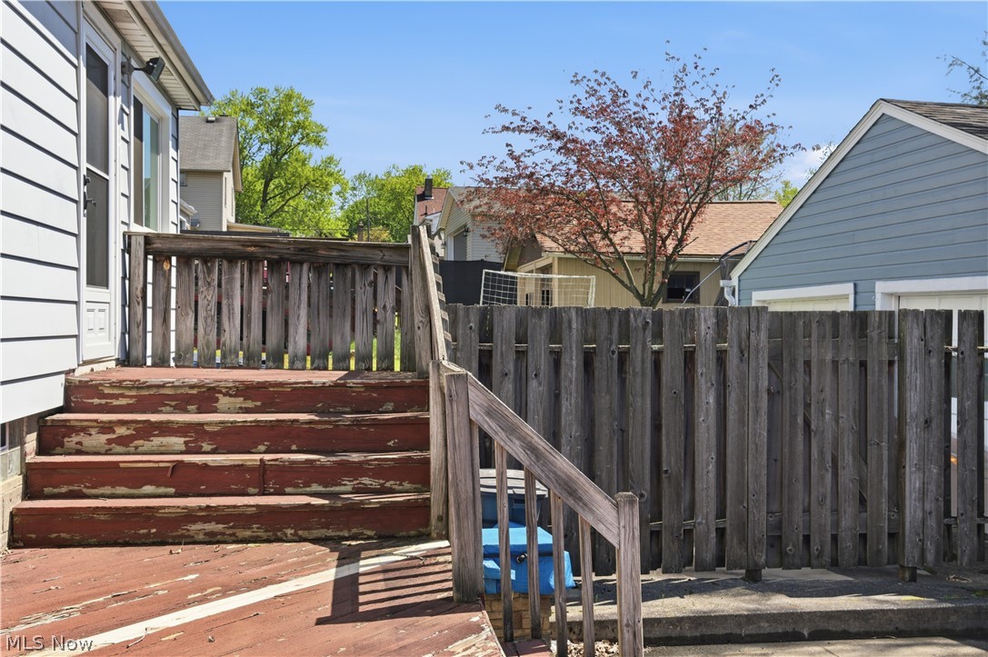 323 E Prospect Street Girard OH 44420