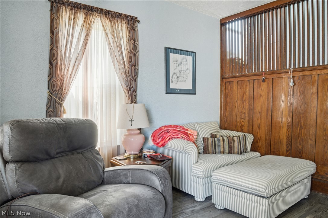 323 E Prospect Street Girard OH 44420