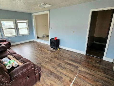 1506 Nevada Avenue Lorain OH 44052