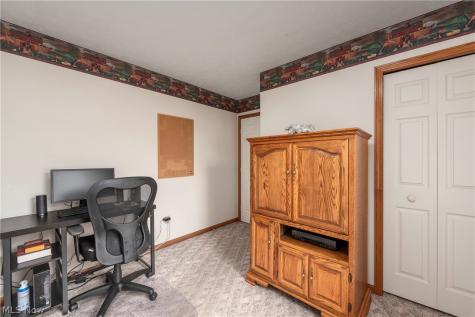 1016 Coopers Run Amherst OH 44001