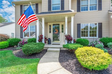 1016 Coopers Run Amherst OH 44001