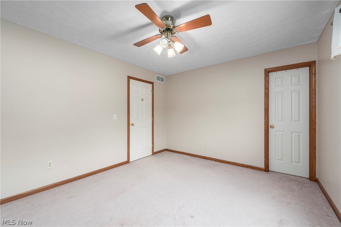 1016 Coopers Run Amherst OH 44001