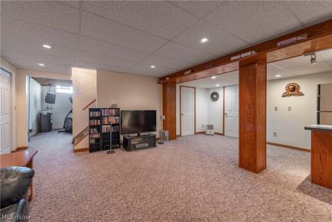 1016 Coopers Run Amherst OH 44001