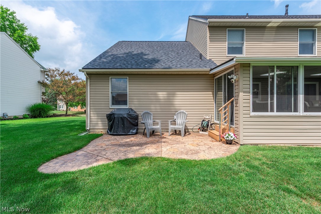 1016 Coopers Run Amherst OH 44001