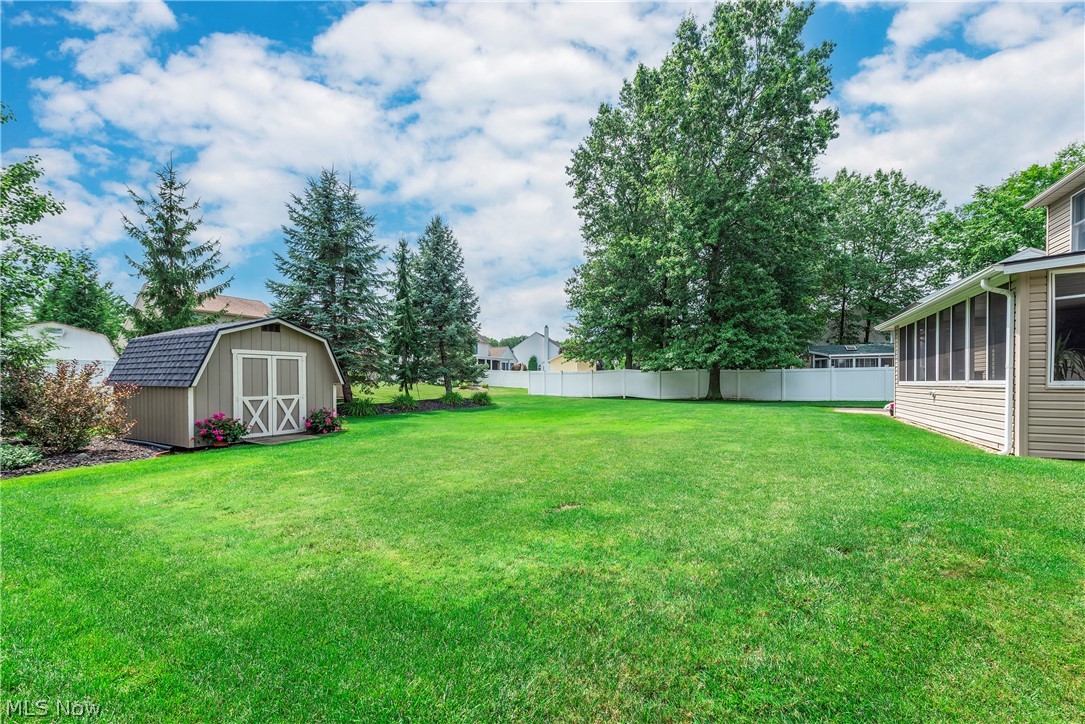 1016 Coopers Run Amherst OH 44001