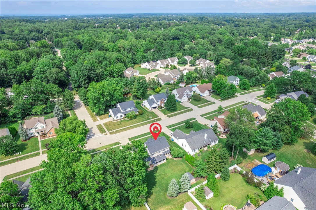1016 Coopers Run Amherst OH 44001