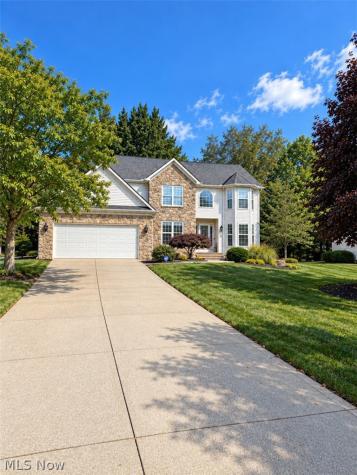 22639 Rushmore Drive Richmond Heights OH 44143