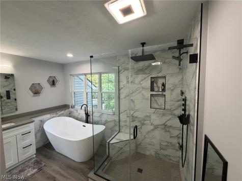 22639 Rushmore Drive Richmond Heights OH 44143