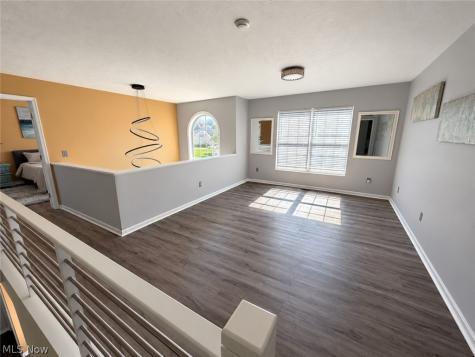 22639 Rushmore Drive Richmond Heights OH 44143