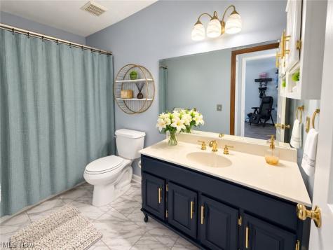 22639 Rushmore Drive Richmond Heights OH 44143