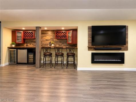 22639 Rushmore Drive Richmond Heights OH 44143