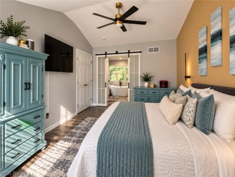 22639 Rushmore Drive Richmond Heights OH 44143