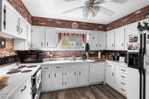 360 Pattie Drive Berea OH 44017