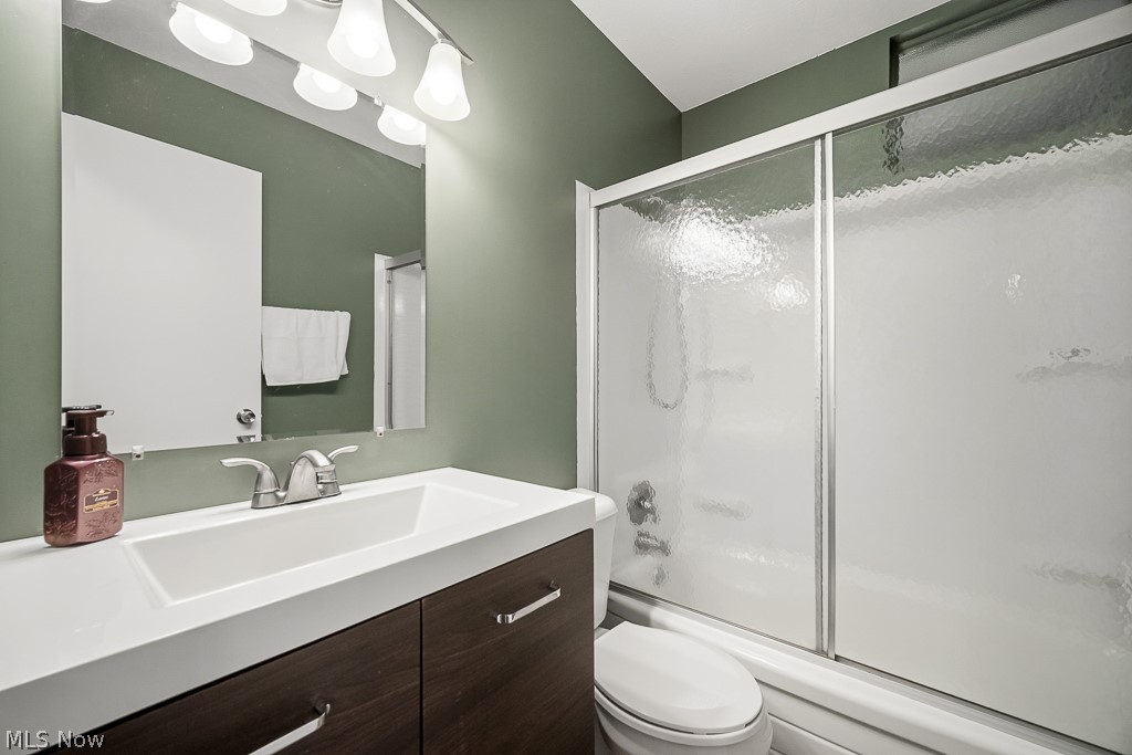 1520 David Avenue Parma OH 44134