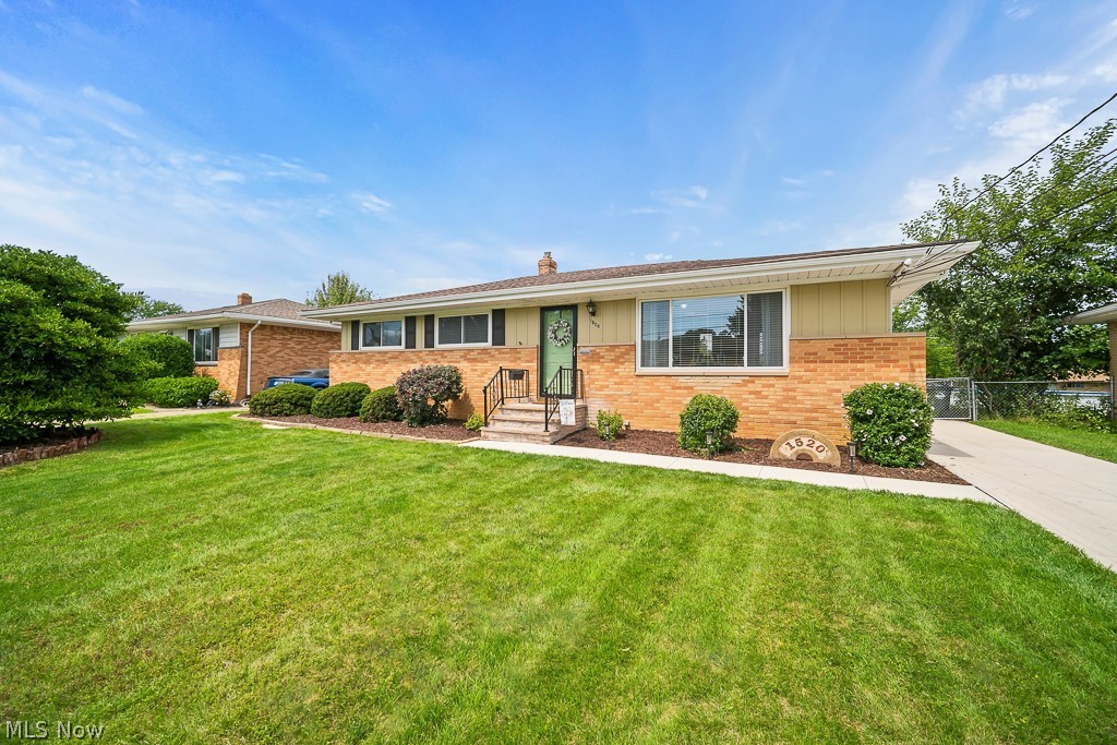 1520 David Avenue Parma OH 44134