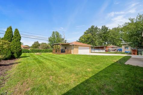 1520 David Avenue Parma OH 44134