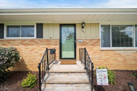 1520 David Avenue Parma OH 44134