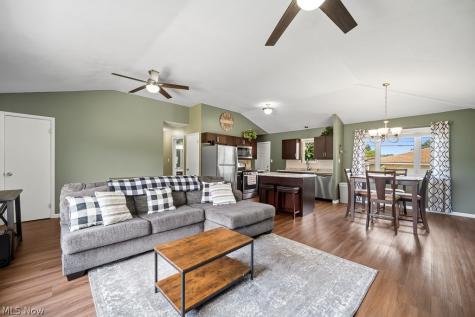 1520 David Avenue Parma OH 44134