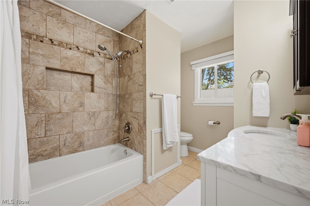5487 Main Avenue North Ridgeville OH 44039