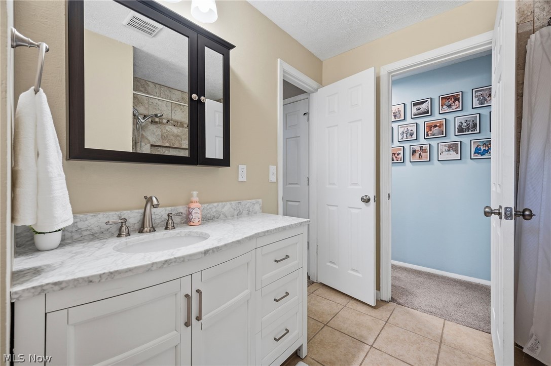 5487 Main Avenue North Ridgeville OH 44039