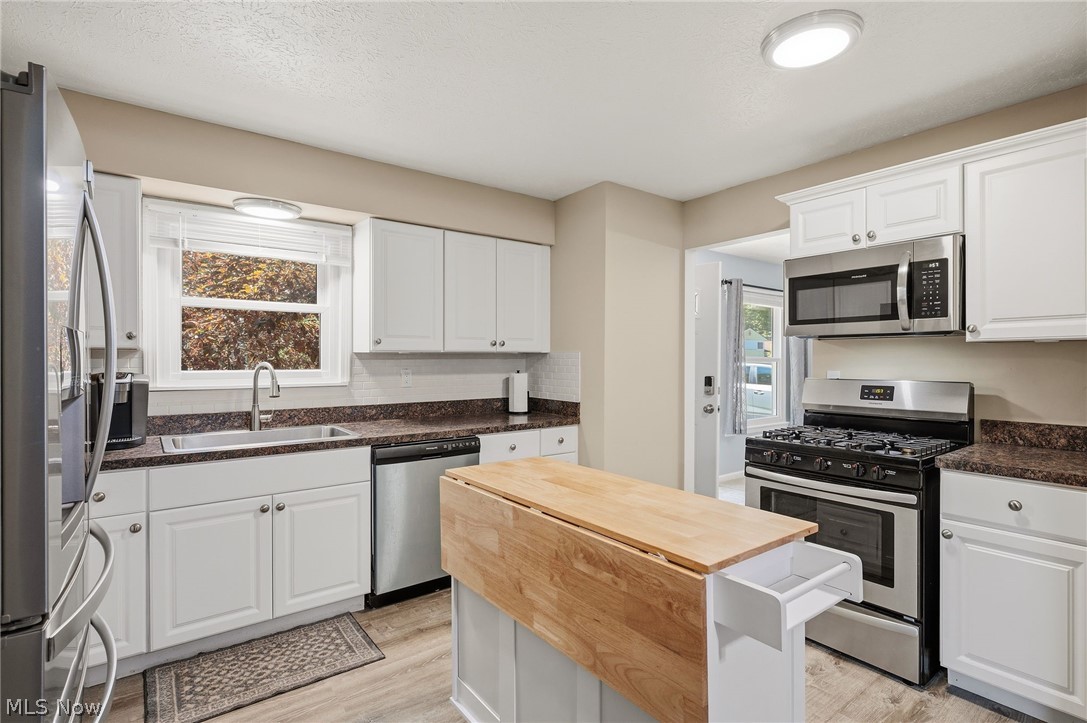 5487 Main Avenue North Ridgeville OH 44039