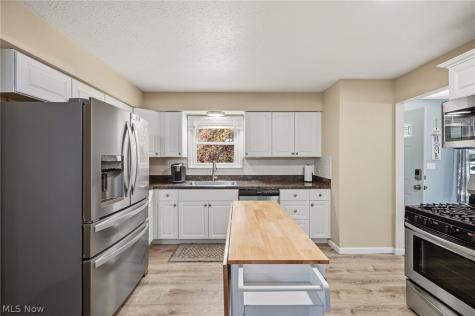 5487 Main Avenue North Ridgeville OH 44039