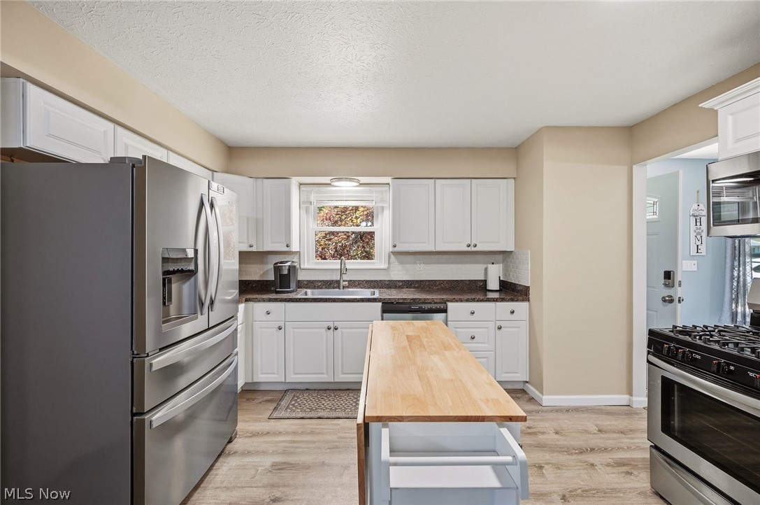 5487 Main Avenue North Ridgeville OH 44039