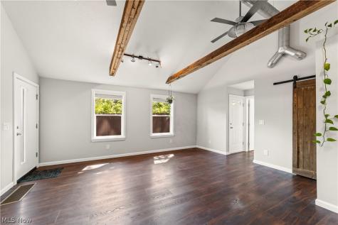 1615 Auburn Avenue Cleveland OH 44113