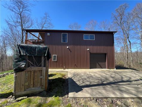 5180 Fresno Road Dellroy OH 44620