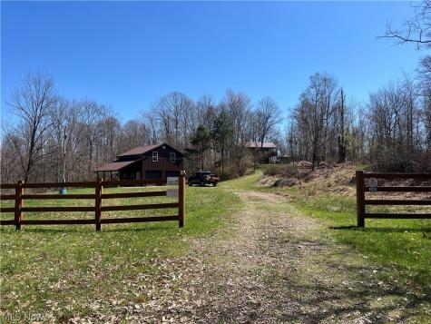 5180 Fresno Road Dellroy OH 44620