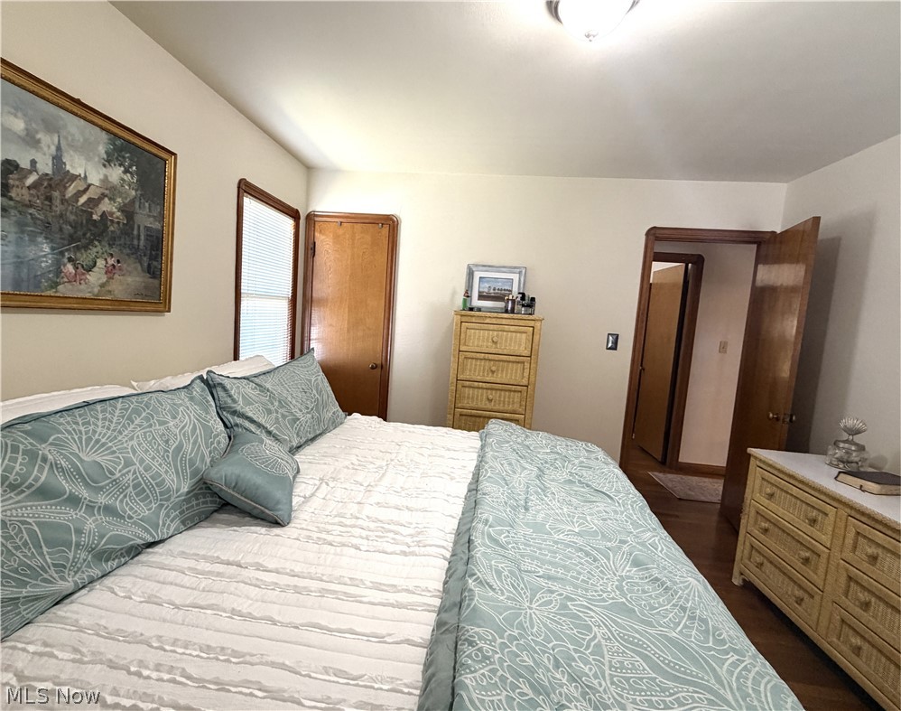 2231 Alger Road Lakewood OH 44107