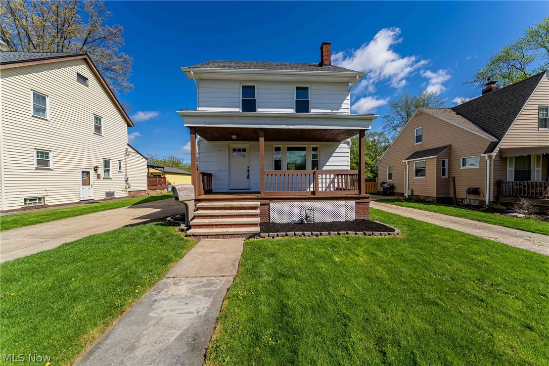 17408 Elsienna Avenue Cleveland OH 44135