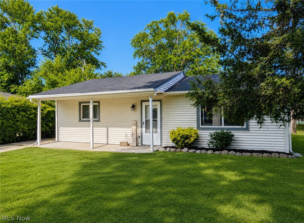 351 Devonshire Road Vermilion OH 44089