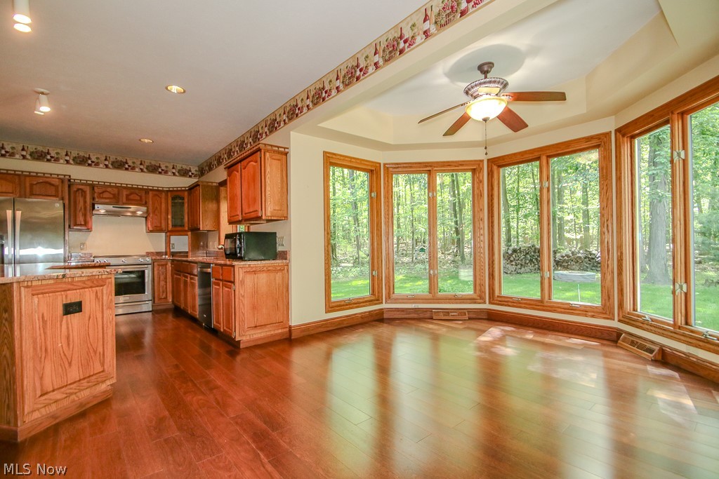 9323 Regency Woods Drive Kirtland OH 44094