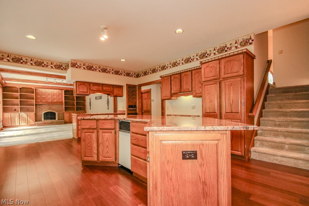 9323 Regency Woods Drive Kirtland OH 44094