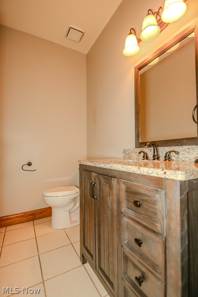 9323 Regency Woods Drive Kirtland OH 44094
