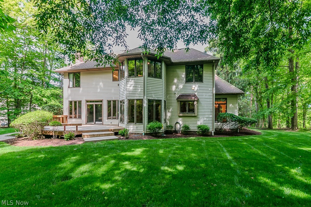 9323 Regency Woods Drive Kirtland OH 44094