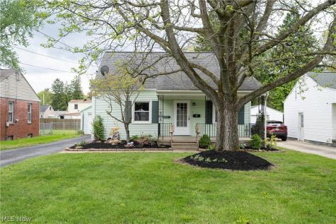 4020 Stratmore Avenue Youngstown OH 44511