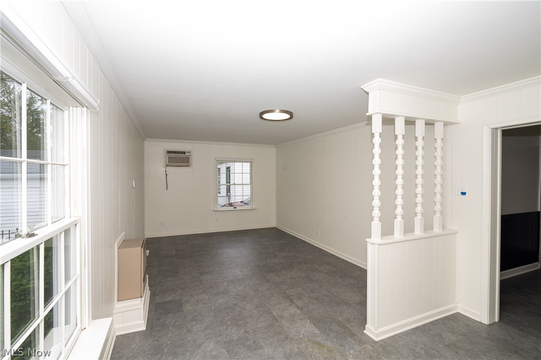 4020 Stratmore Avenue Youngstown OH 44511