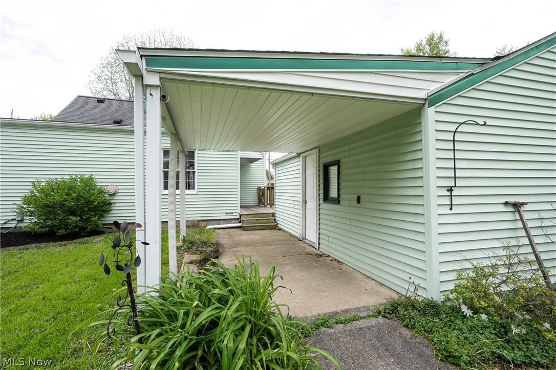 4020 Stratmore Avenue Youngstown OH 44511