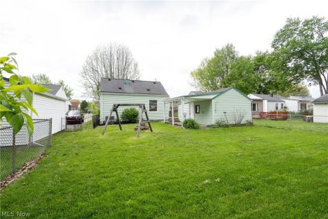 4020 Stratmore Avenue Youngstown OH 44511