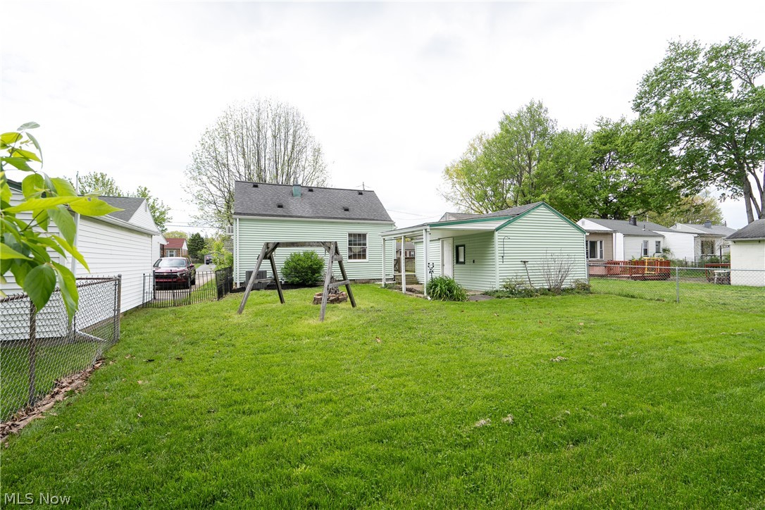 4020 Stratmore Avenue Youngstown OH 44511