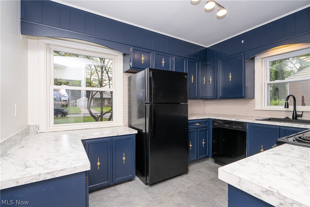 4020 Stratmore Avenue Youngstown OH 44511