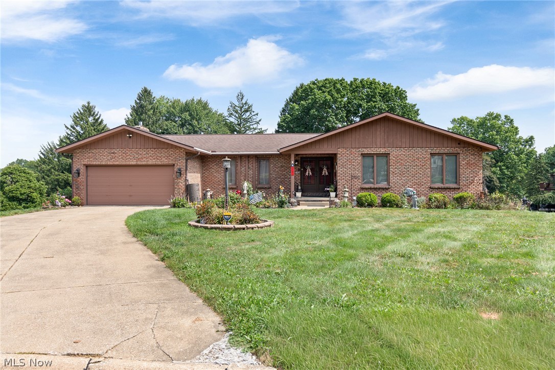 3741 Muirfield Drive Uniontown OH 44685