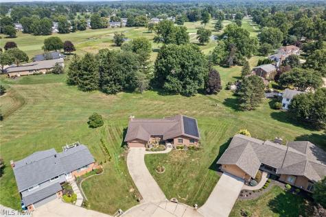3741 Muirfield Drive Uniontown OH 44685