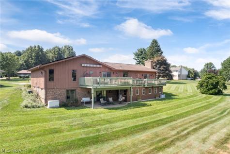 3741 Muirfield Drive Uniontown OH 44685