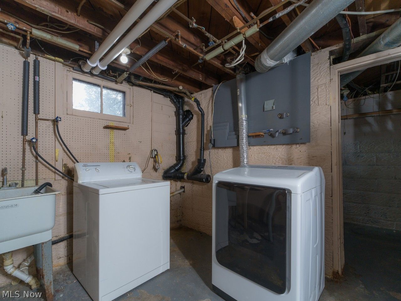 133 Bonnett Street SW North Canton OH 44720