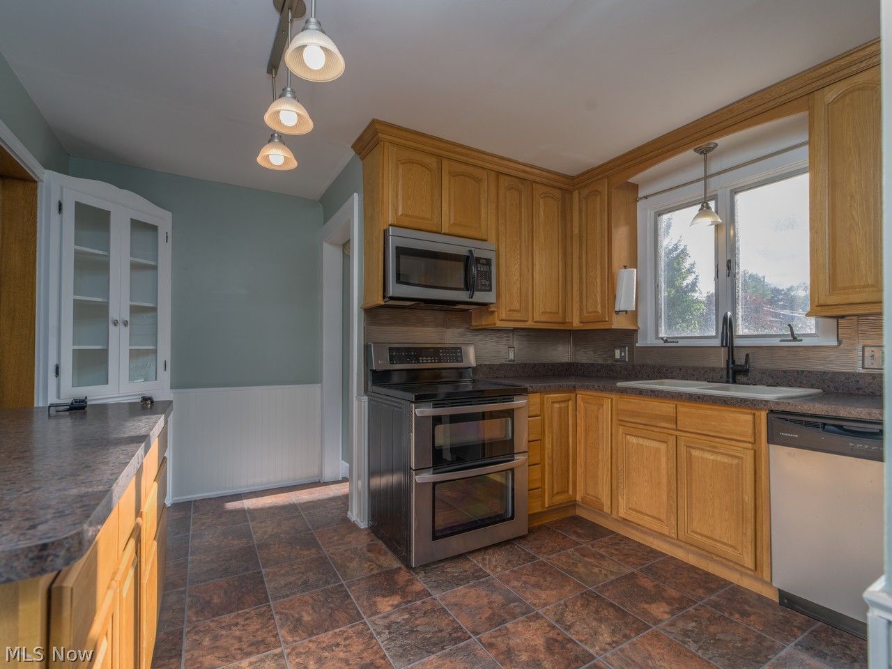 133 Bonnett Street SW North Canton OH 44720